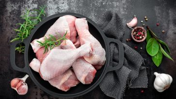 Menyimpan Karkas Ayam