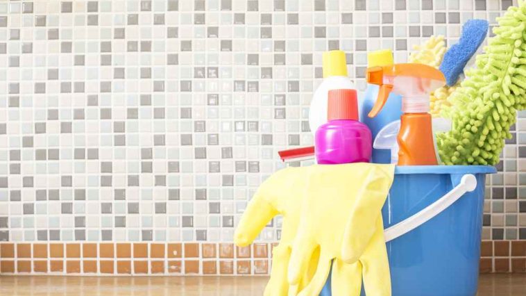 cleaning service,layanan kebersihan